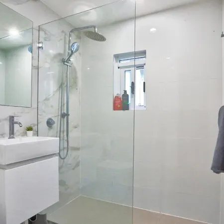 Ideal 3 Bedroom House In Chippendale With 2 E-Bikes Included Sydney Exterior photo